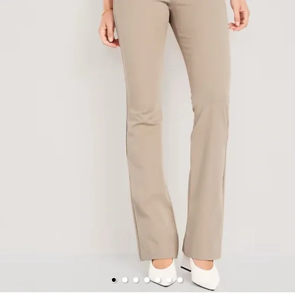 Old Navy Tan and Gray High Rise Pixie Flare size 8 - Picture 7 of 7